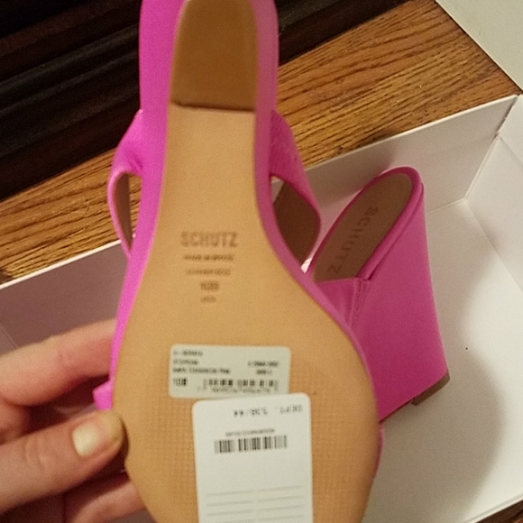 SCHUTZ neon pink Soraya heels sexy NIB - Picture 2 of 9
